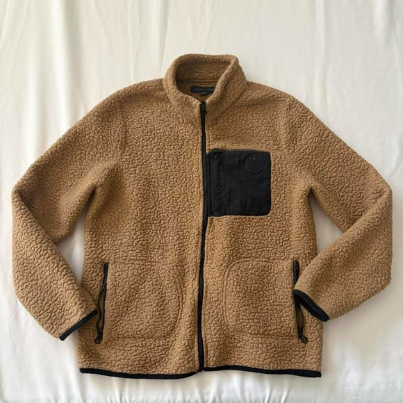 jacket - Picture 2 of 6